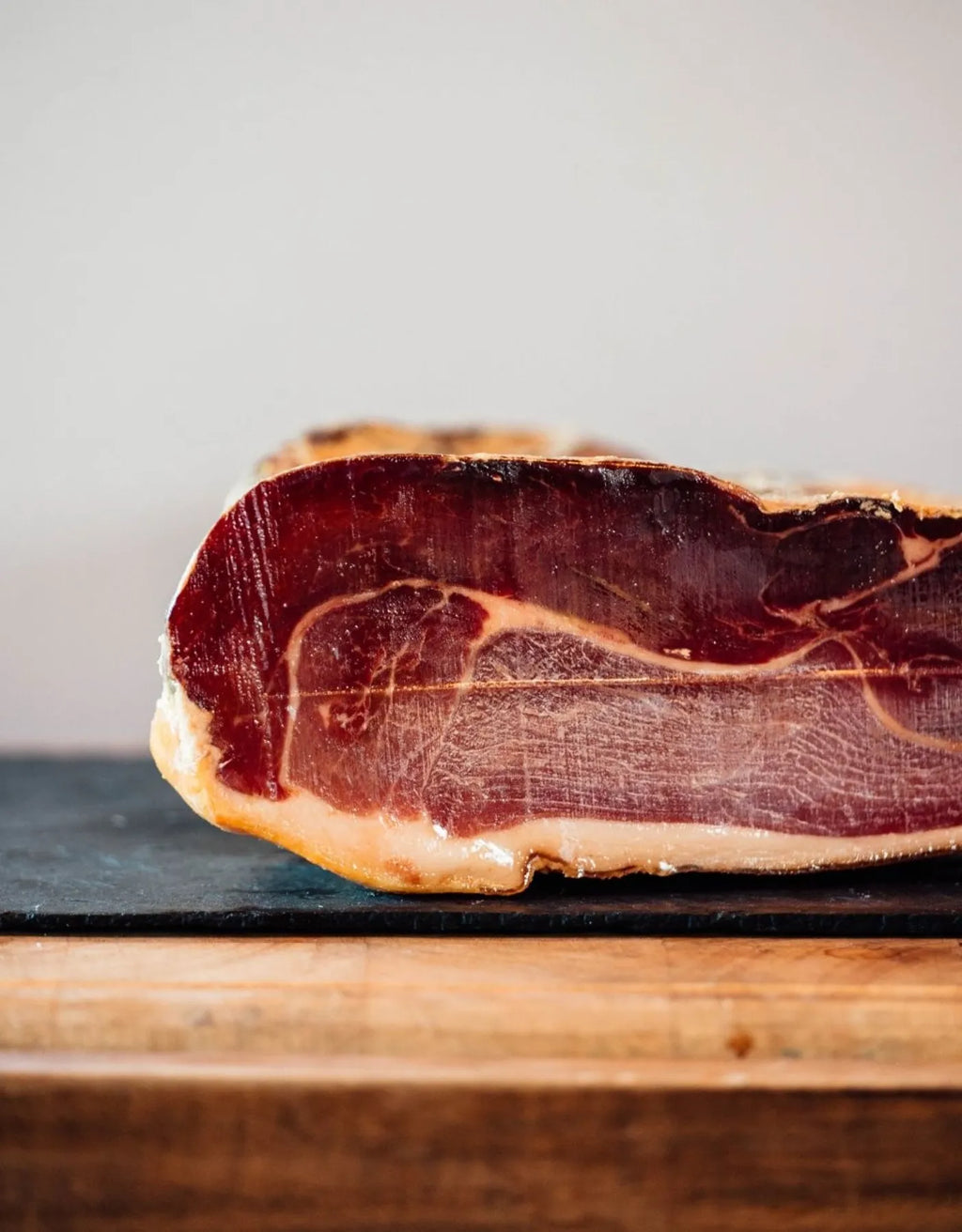Demi-Jambon Serrano Grande Réserve Duroc Affiné 24 Mois – 3 kg